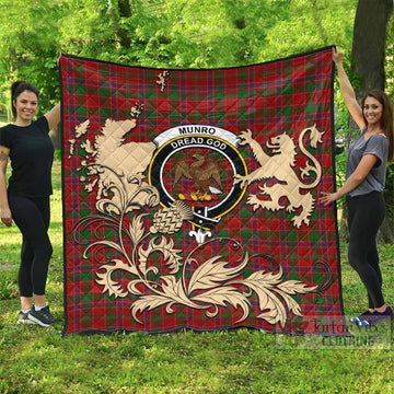 Munro (Monroe) Tartan Crest Premium Quilt with Scottish Iconic Symbols 