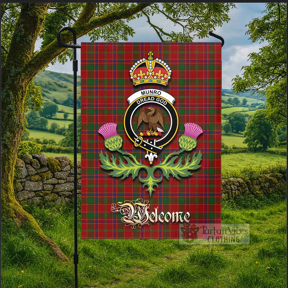 Munro (Monroe) Tartan Family Crest Garden Flag Royal Thistle Welcome Style - Tartan Vibes Clothing