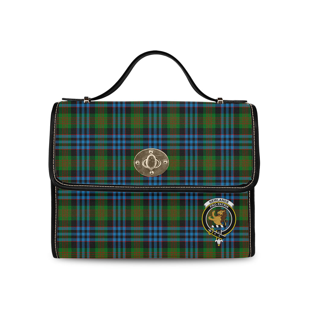 newlands-of-lauriston-tartan-leather-strap-waterproof-canvas-bag-with-family-crest