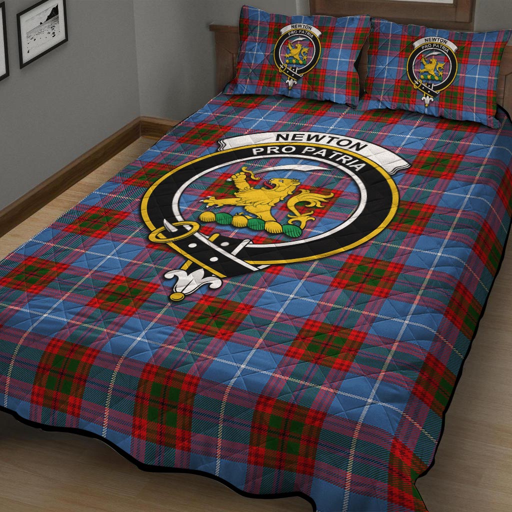 Newton Tartan Quilt Bed Set with Family Crest - Tartan Vibes Clothing