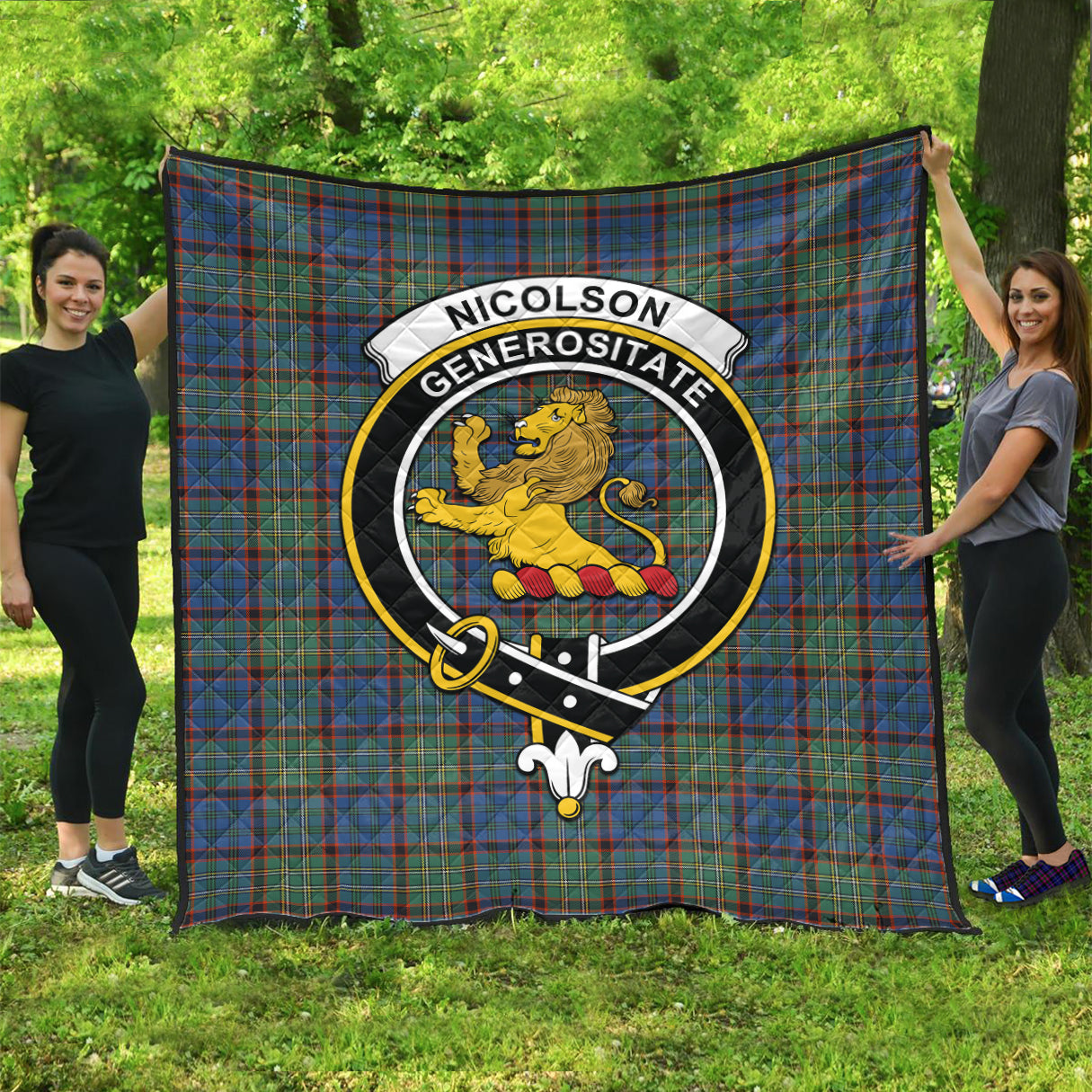 nicolson-hunting-ancient-tartan-quilt-with-family-crest