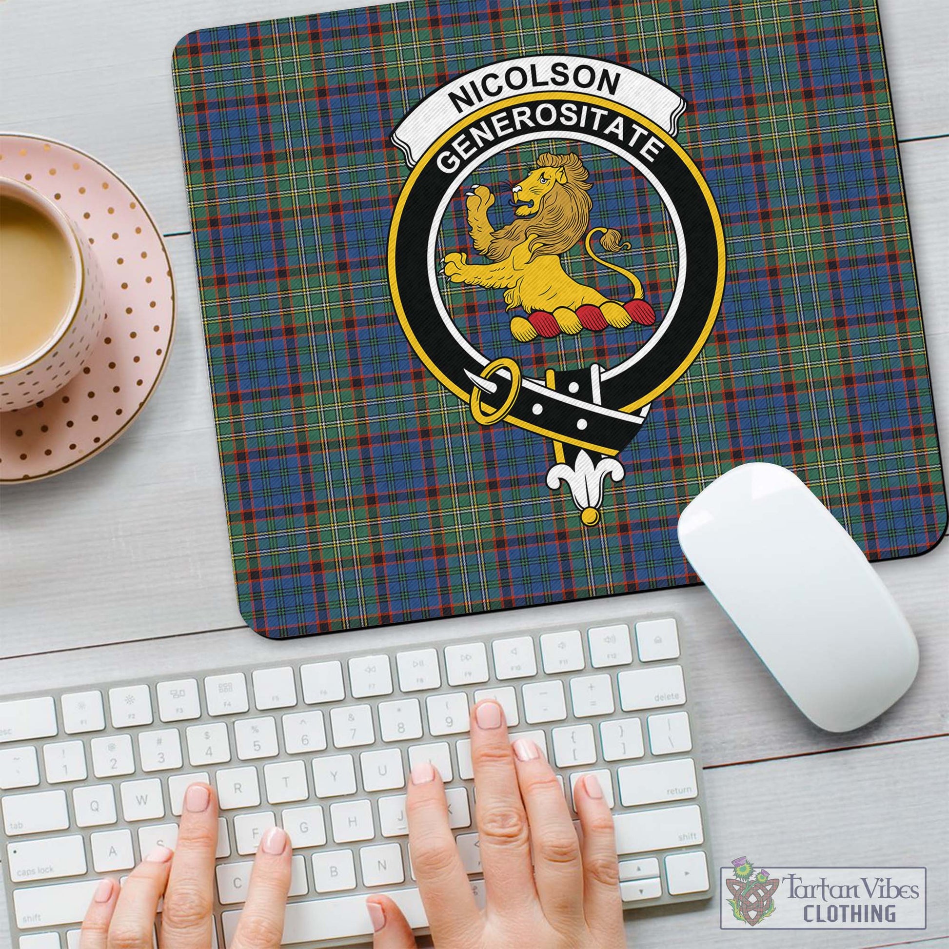 Tartan Vibes Clothing Nicolson Hunting Ancient Tartan Mouse Pad with Family Crest