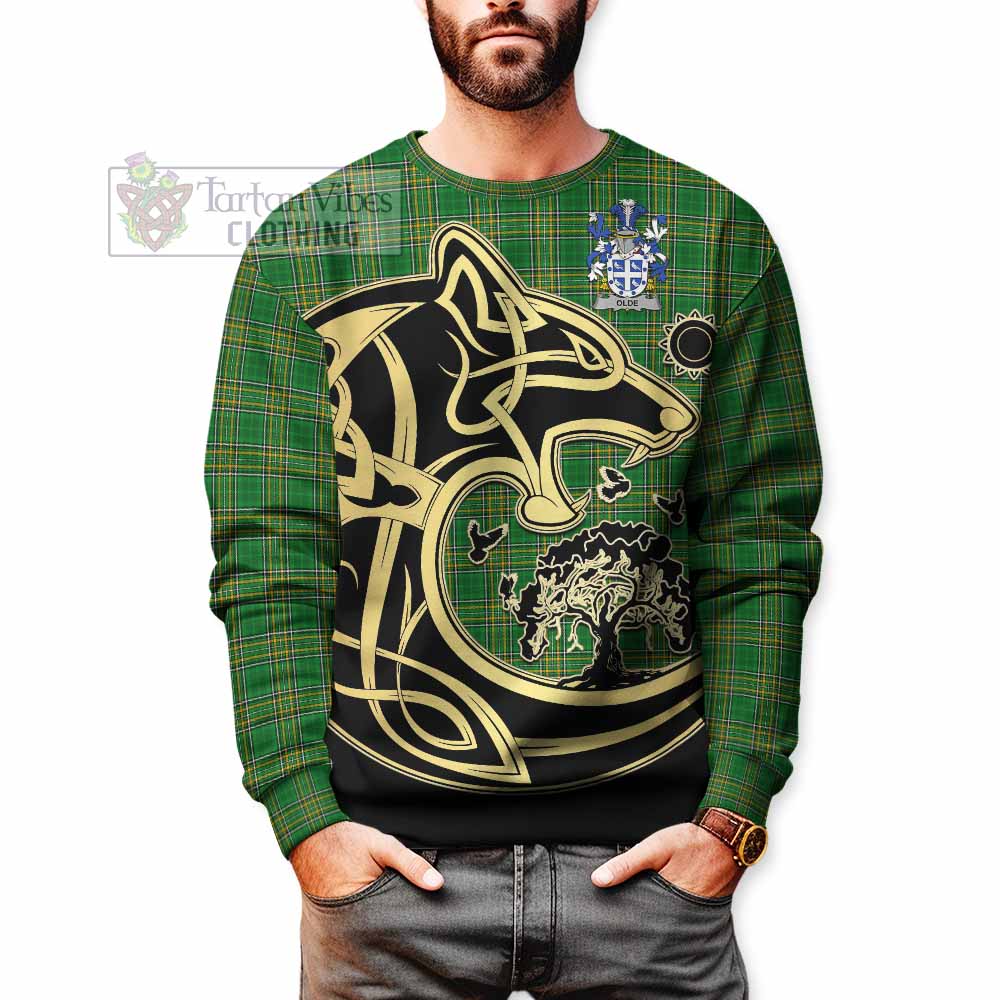 Olde Irish Tartan Sweatshirt with Coat of Arms Celtic Wolf Style - Tartan Vibes Clothing
