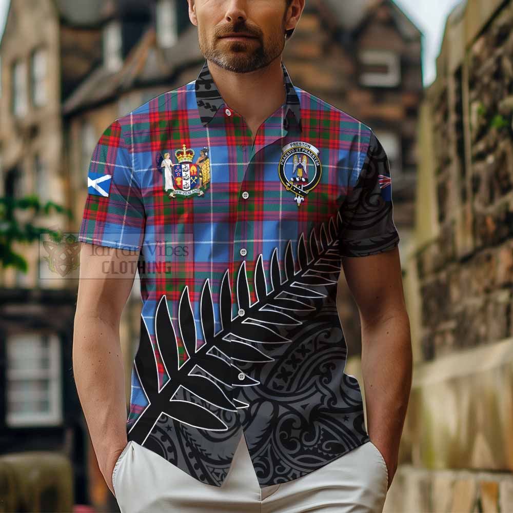 Tartan Vibes Clothing Preston Crest Tartan Short Sleeve Button Shirt with New Zealand Silver Fern Half Style