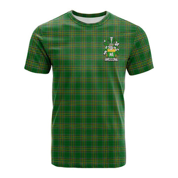 Tartan Vibes Clothing Quinn Irish Clan Tartan Cotton T-shirt with Coat of Arms