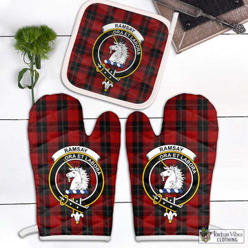 Ramsay Tartan Combo Oven Mitt & Pot-Holder with Family Crest Combo 1 Oven Mitt & 1 Pot-Holder White - Tartan Vibes Clothing