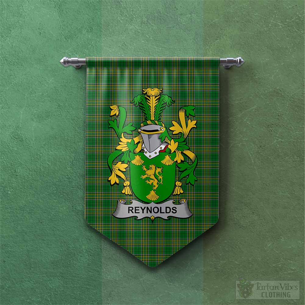 Tartan Vibes Clothing Reynolds Irish Clan Tartan Gonfalon, Tartan Banner with Coat of Arms