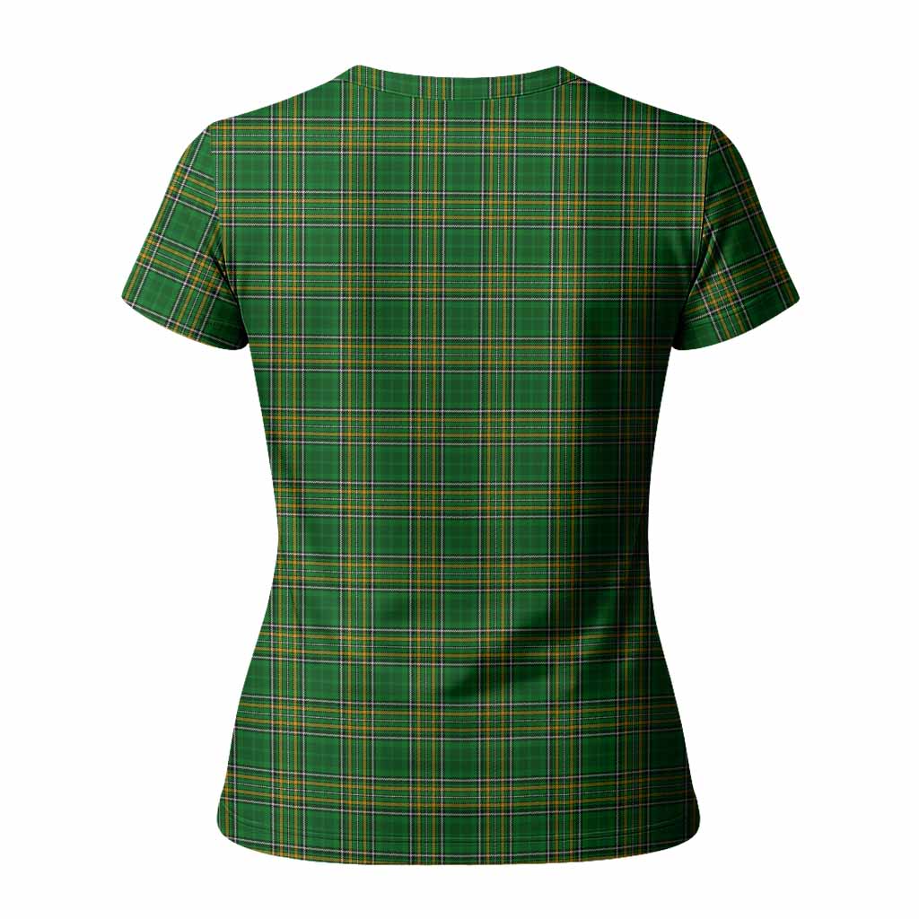 Reynolds Irish Coat of Arms Tartan Women T shirt