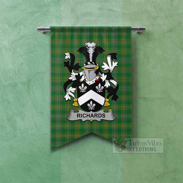 Richards Irish Clan Tartan Gonfalon, Tartan Banner with Coat of Arms