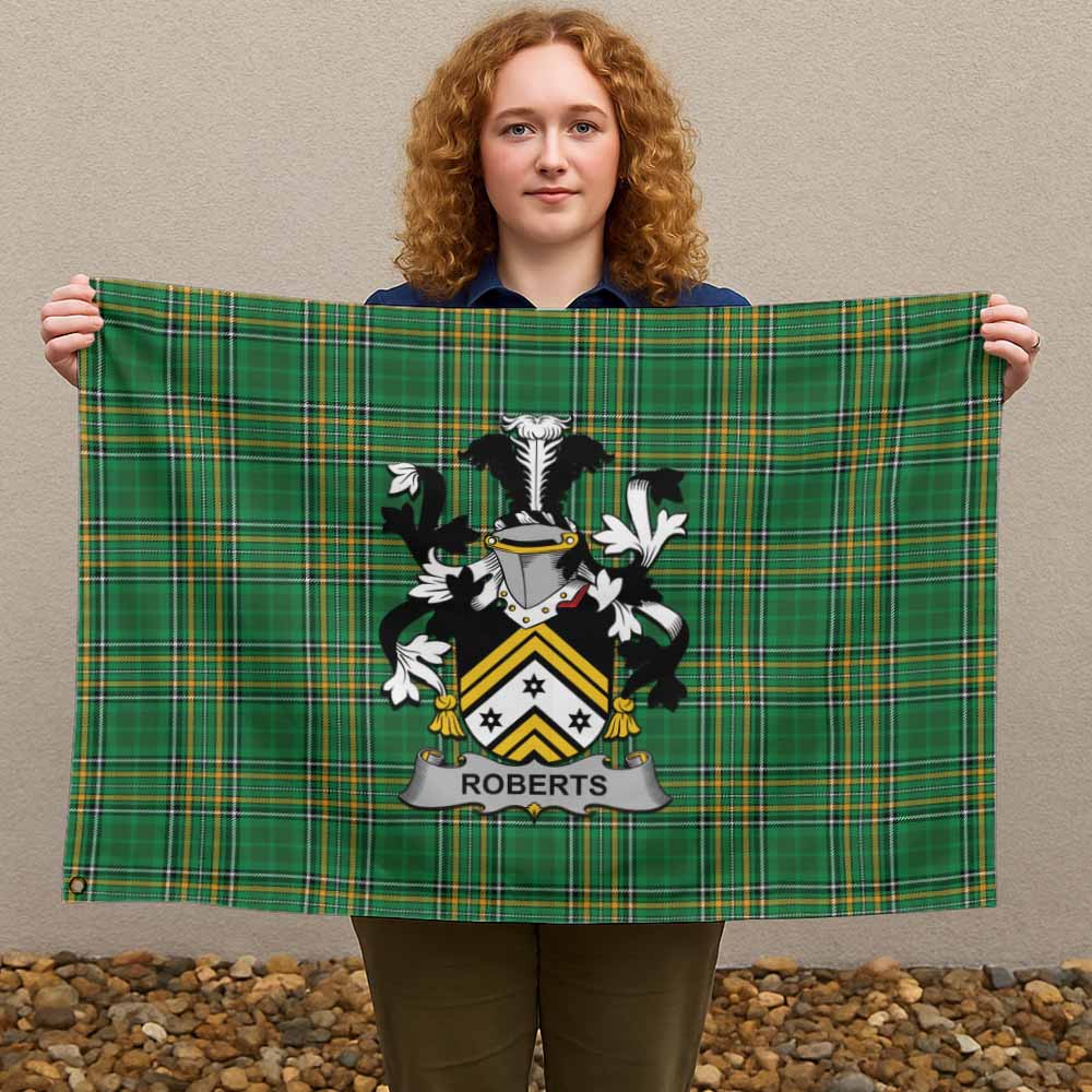 Tartan Vibes Clothing Roberts Irish Clan Tartan House Flag with Coat of Arms