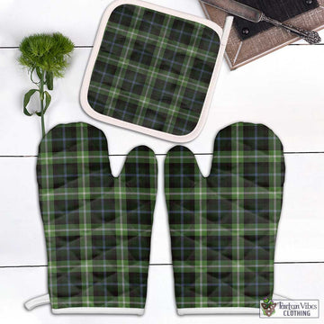 Rodger Tartan Combo Oven Mitt & Pot-Holder Combo 2 Oven Mitt & 1 Pot-Holder Black - Tartan Vibes Clothing
