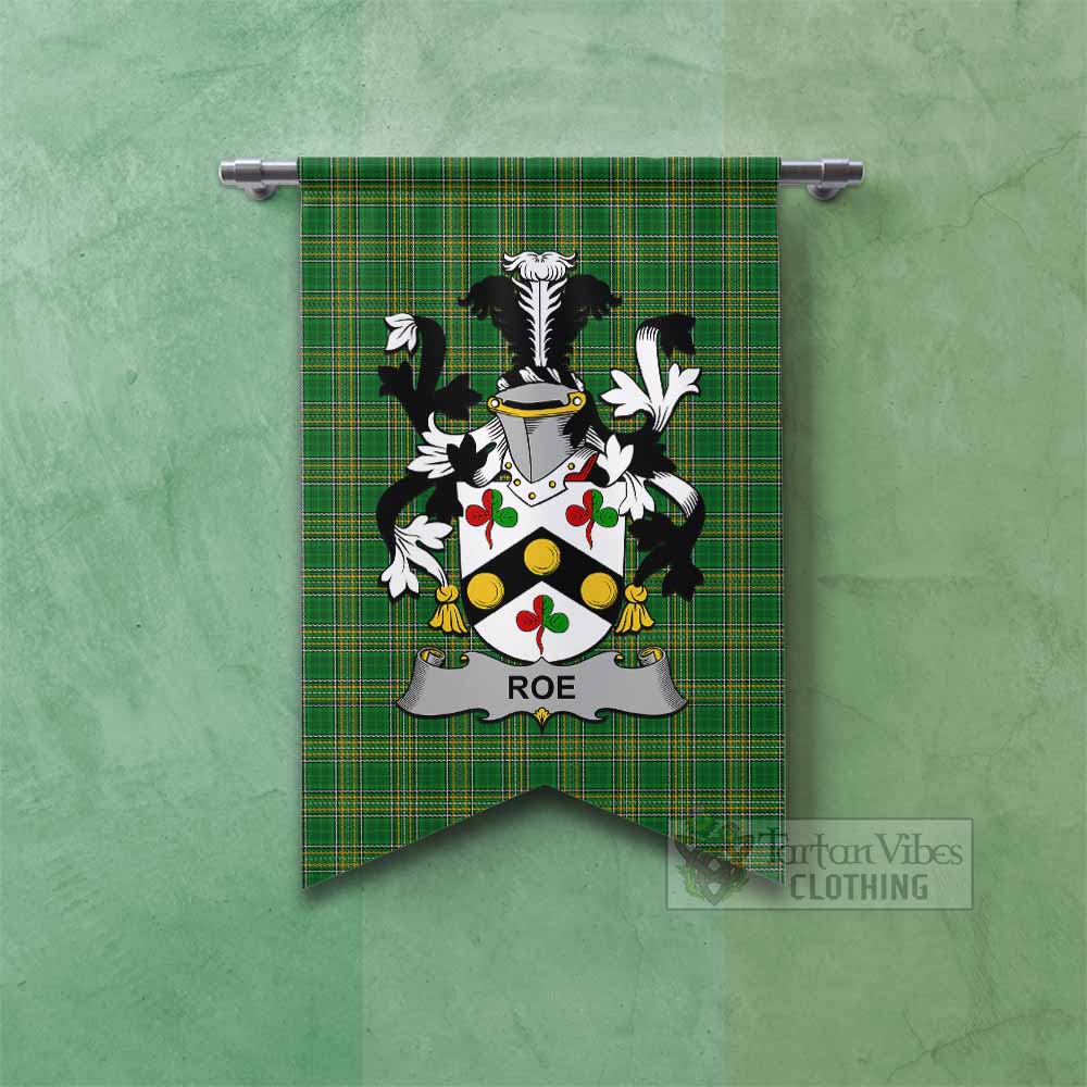 Tartan Vibes Clothing Roe Irish Clan Tartan Gonfalon, Tartan Banner with Coat of Arms
