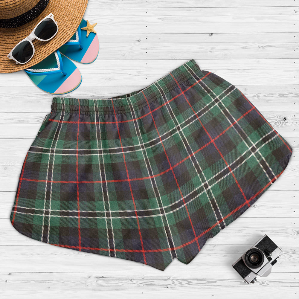 rollo-hunting-tartan-womens-shorts-with-family-crest