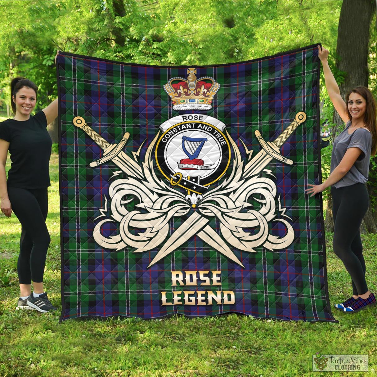 Tartan Vibes Clothing Rose Hunting Tartan Quilt with Clan Crest and the Golden Sword of Courageous Legacy