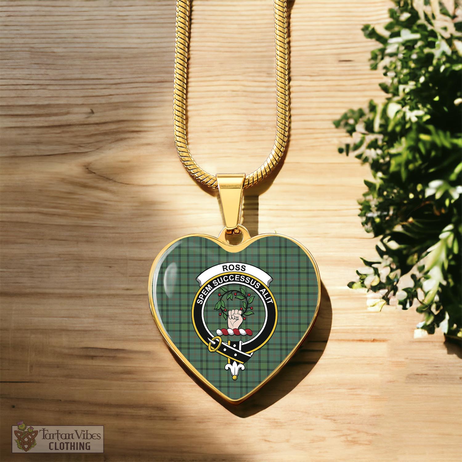 Tartan Vibes Clothing Ross Hunting Ancient Tartan Heart Necklace with Family Crest