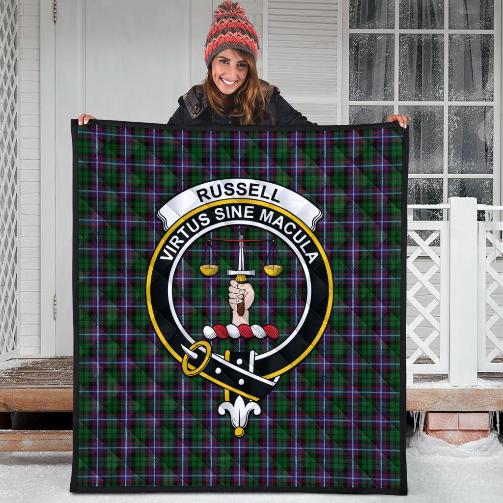 russell-tartan-quilt-with-family-crest