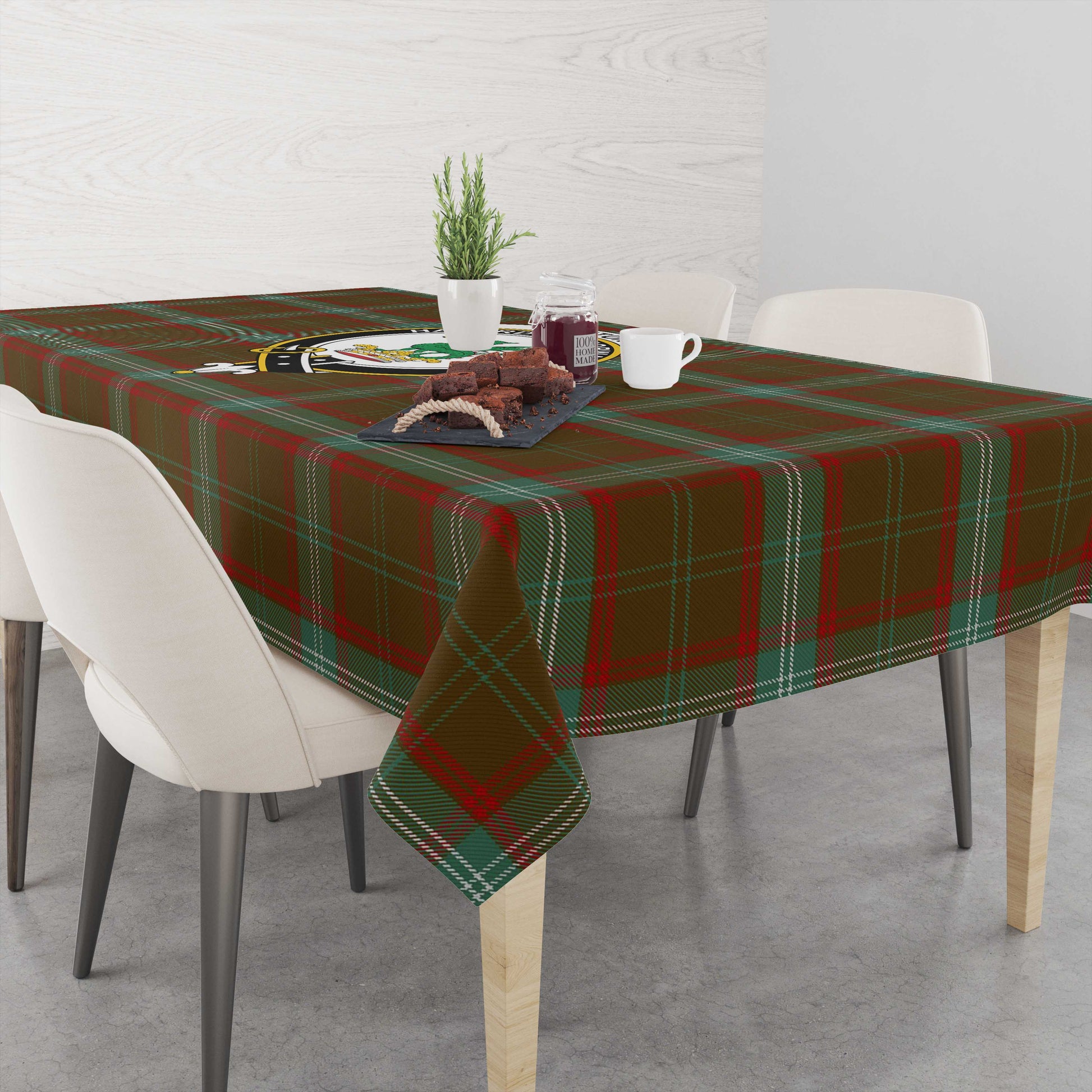 seton-hunting-tatan-tablecloth-with-family-crest