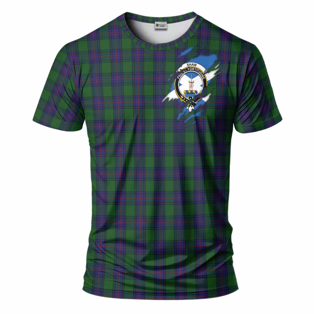 Shaw Clan Crest In Me Tartan T-Shirt Scotland Flag Style