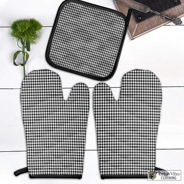Shepherd Tartan Combo Oven Mitt & Pot-Holder Combo 1 Oven Mitt & 1 Pot-Holder Black - Tartan Vibes Clothing