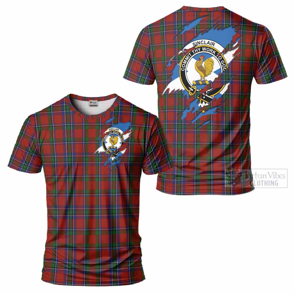 Sinclair Clan Crest In Me Tartan T-Shirt Scotland Flag Style
