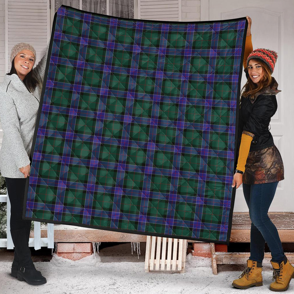 sinclair-hunting-modern-tartan-quilt