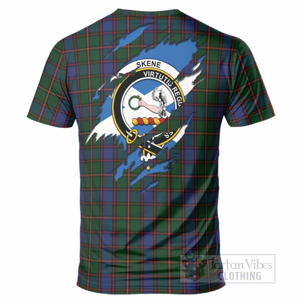 Skene Clan Crest In Me Tartan T-Shirt Scotland Flag Style
