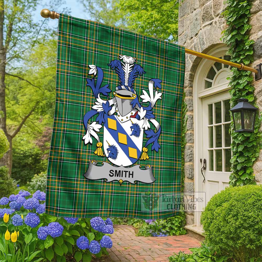 Smith Irish Clan Tartan Flag with Coat of Arms