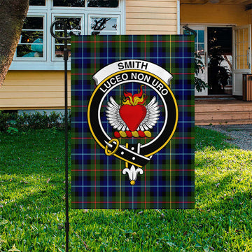 Smith Modern Tartan Flag with Family Crest