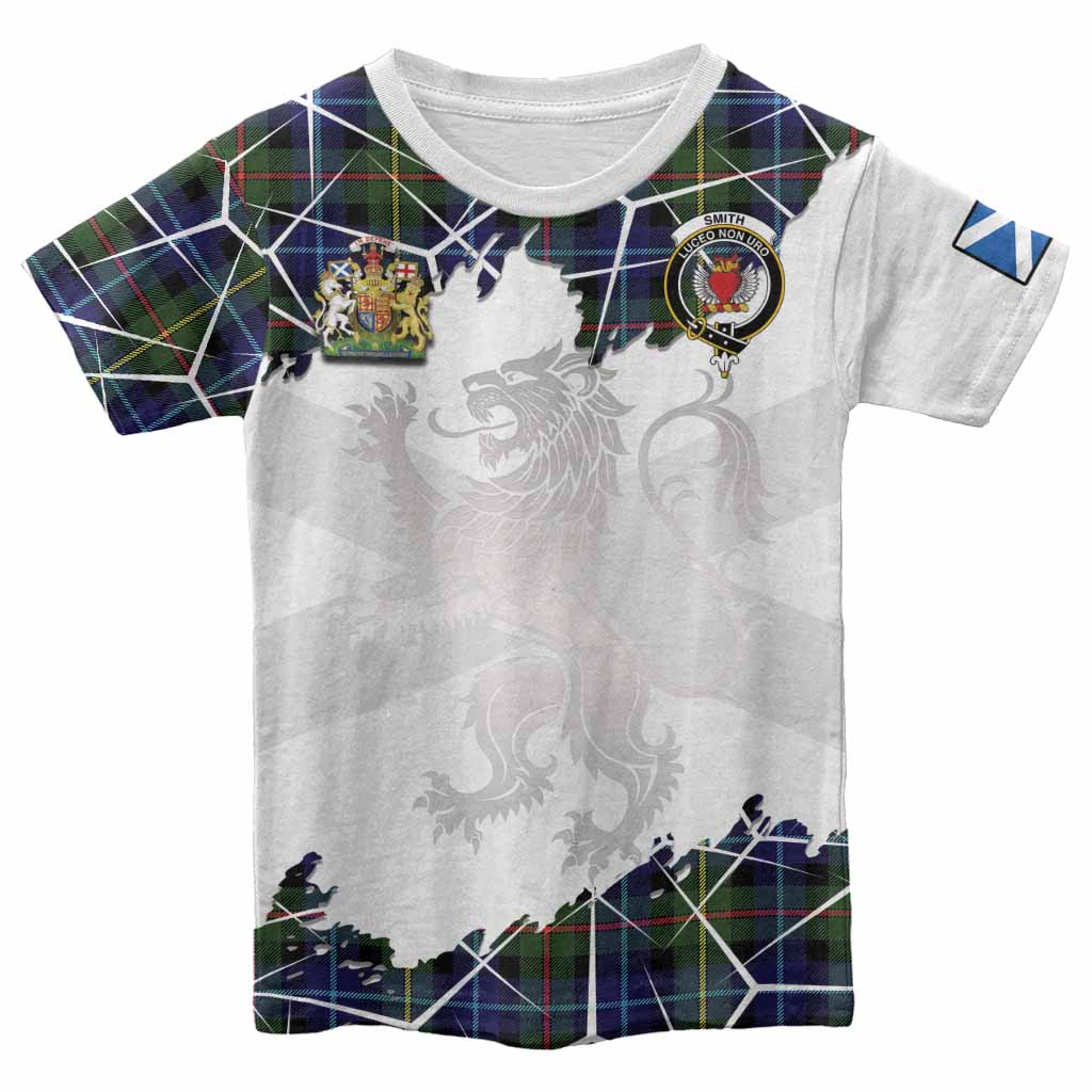 Smith Tartan Kid T-shirt with Family Crest and Lion Rampant Grunge Style