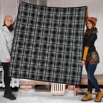 stewart-black-and-white-tartan-quilt
