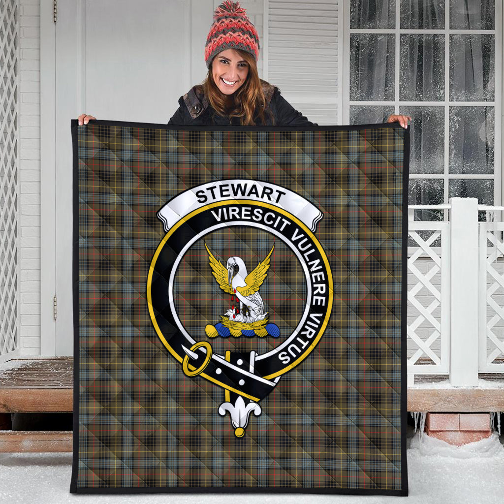stewart-hunting-weathered-tartan-quilt-with-family-crest