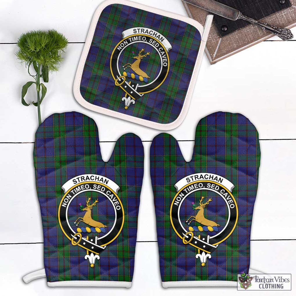 Strachan Tartan Combo Oven Mitt & Pot-Holder with Family Crest Combo 1 Oven Mitt & 1 Pot-Holder White - Tartan Vibes Clothing