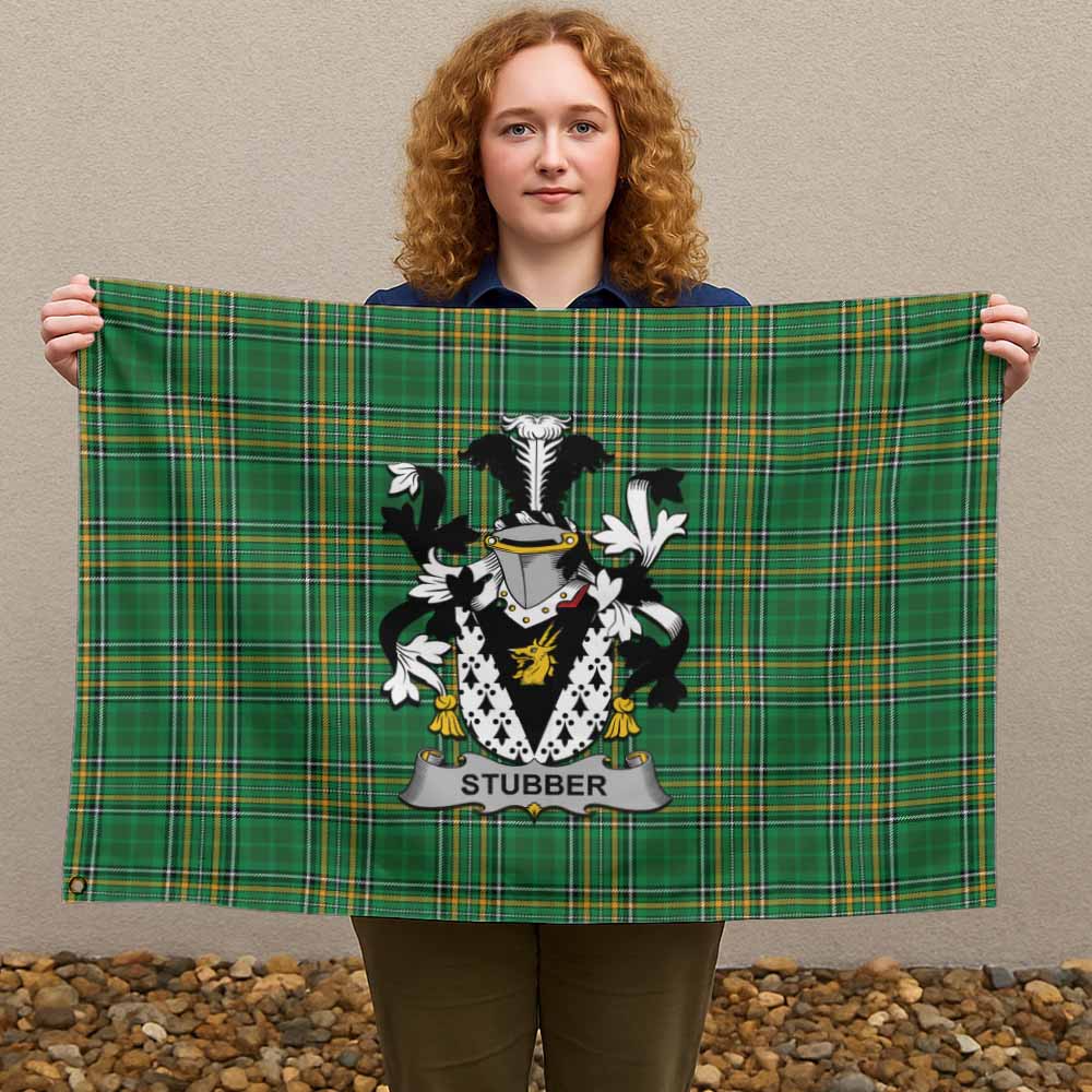 Tartan Vibes Clothing Stubber Irish Clan Tartan House Flag with Coat of Arms