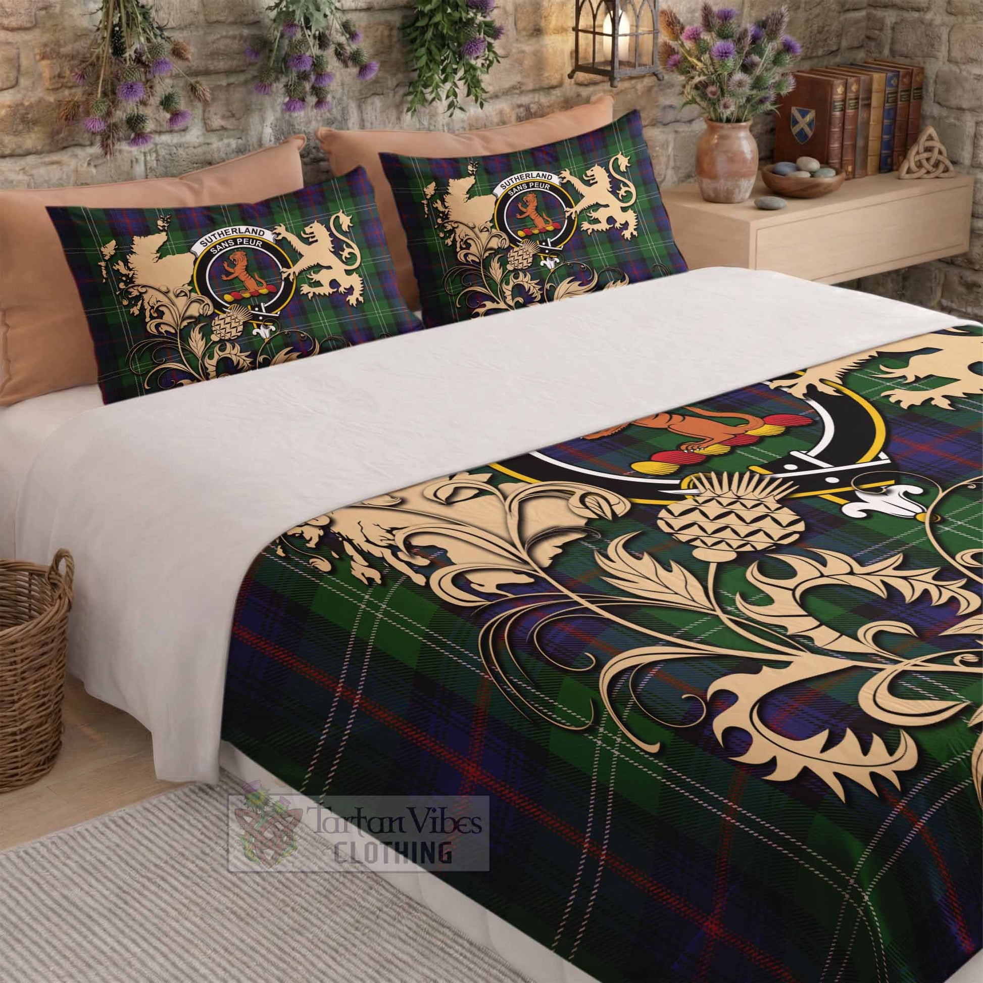 Sutherland Tartan Crest Bedding Set with Scottish Iconic Symbols 