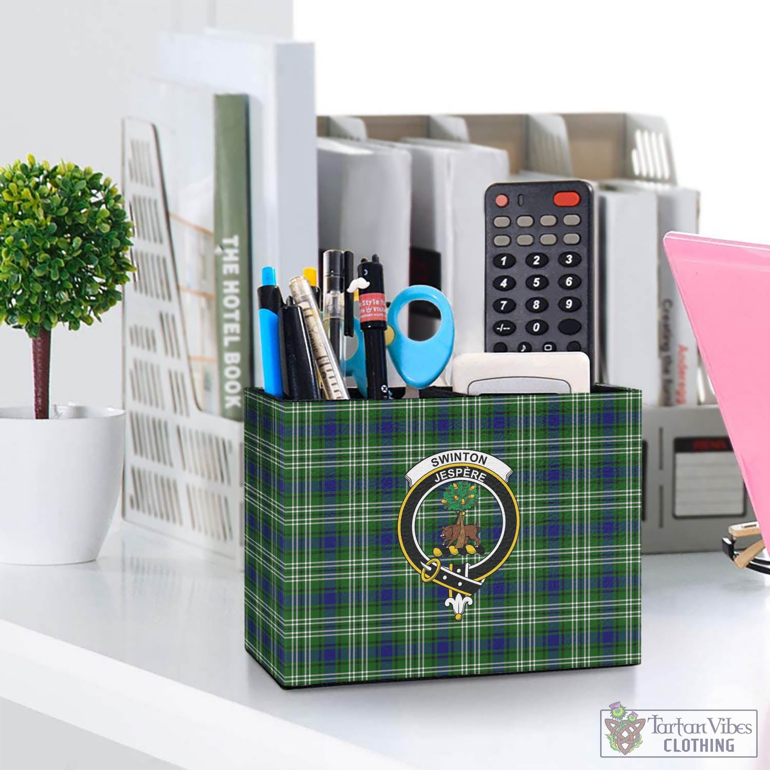 Swinton Tartan Pen Holder with Family Crest One Size 5.9"(L)*2.7"(W)*4.3"(H) - Tartan Vibes Clothing