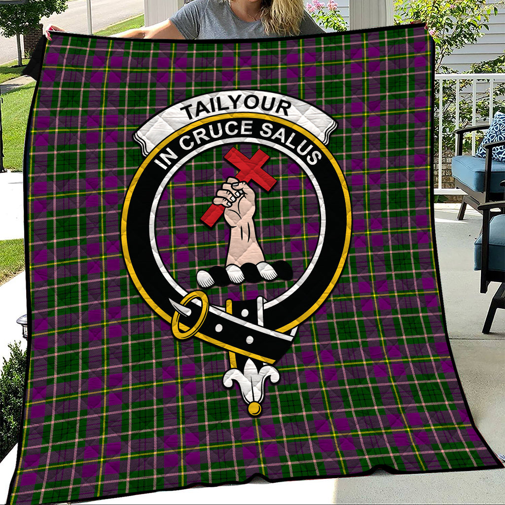 taylor-tartan-quilt-with-family-crest