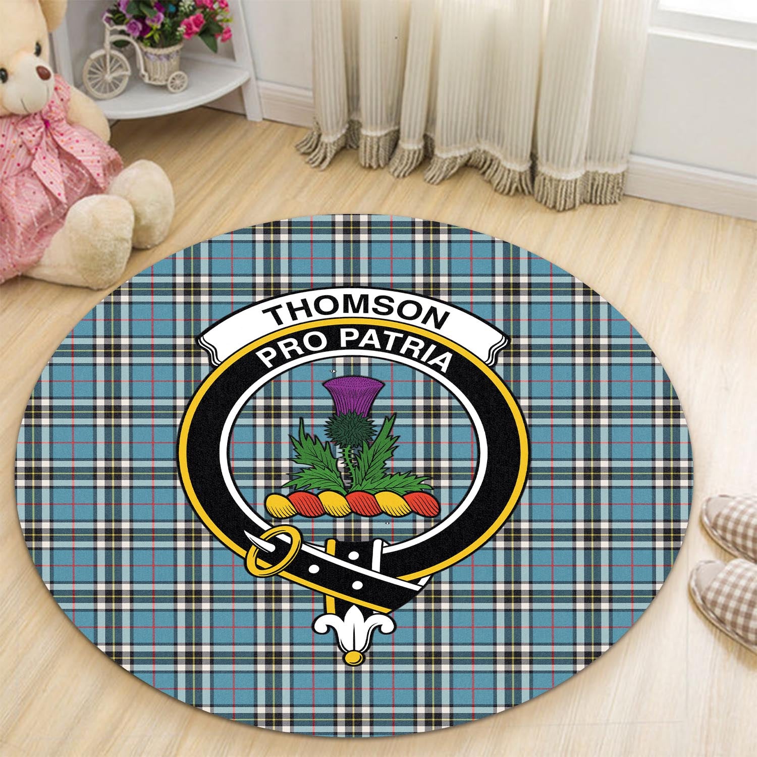 thomson-tartan-round-rug-with-family-crest