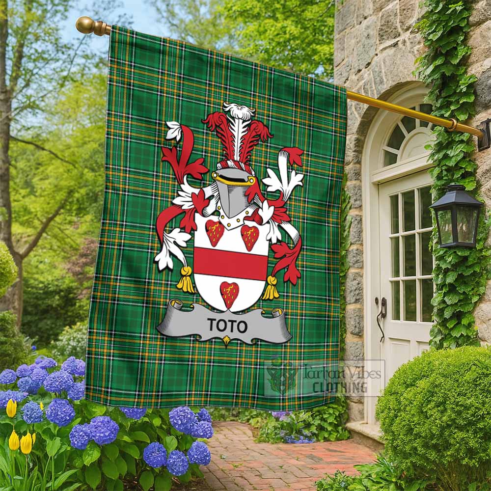 Toto Irish Clan Tartan Flag with Coat of Arms