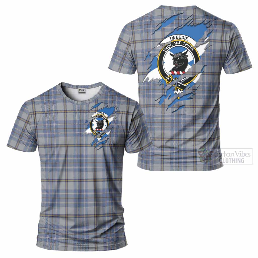 Tweedie Clan Crest In Me Tartan T-Shirt Scotland Flag Style