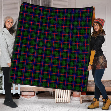 urquhart-modern-tartan-quilt