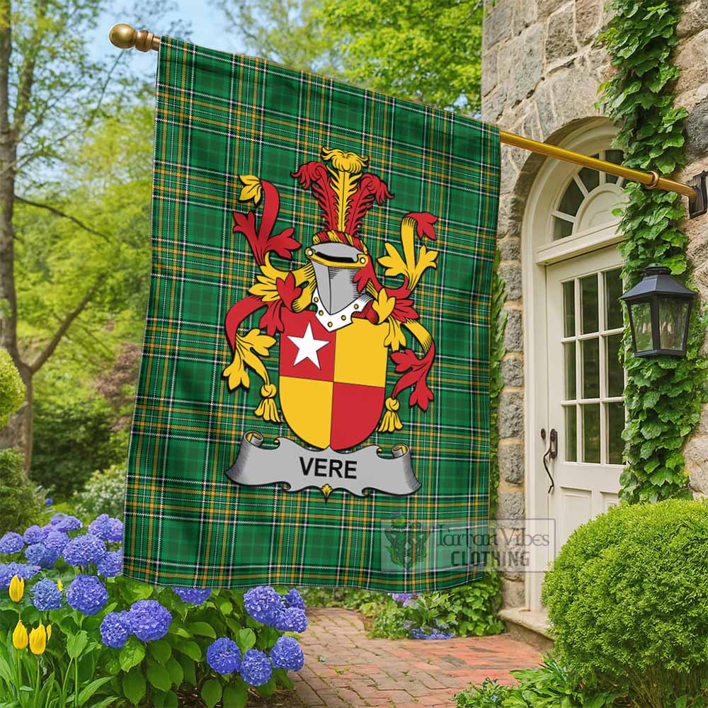 Vere Irish Clan Tartan Flag with Coat of Arms