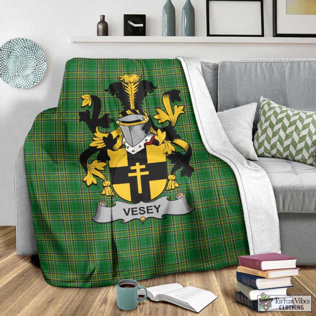 Vesey Irish Clan Tartan Blanket with Coat of Arms - Tartan Vibes Clothing