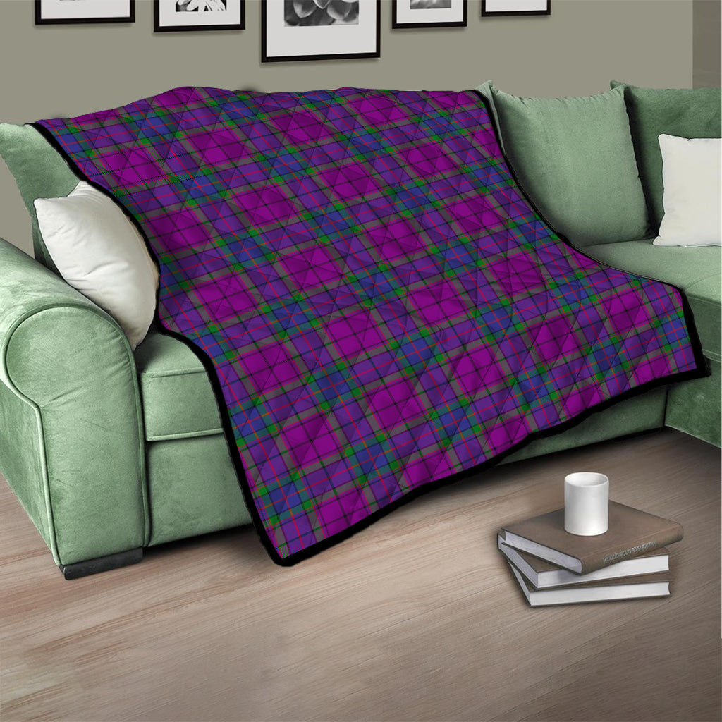 wardlaw-modern-tartan-quilt