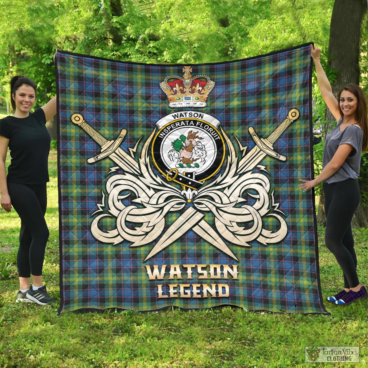 Tartan Vibes Clothing Watson Ancient Tartan Quilt with Clan Crest and the Golden Sword of Courageous Legacy