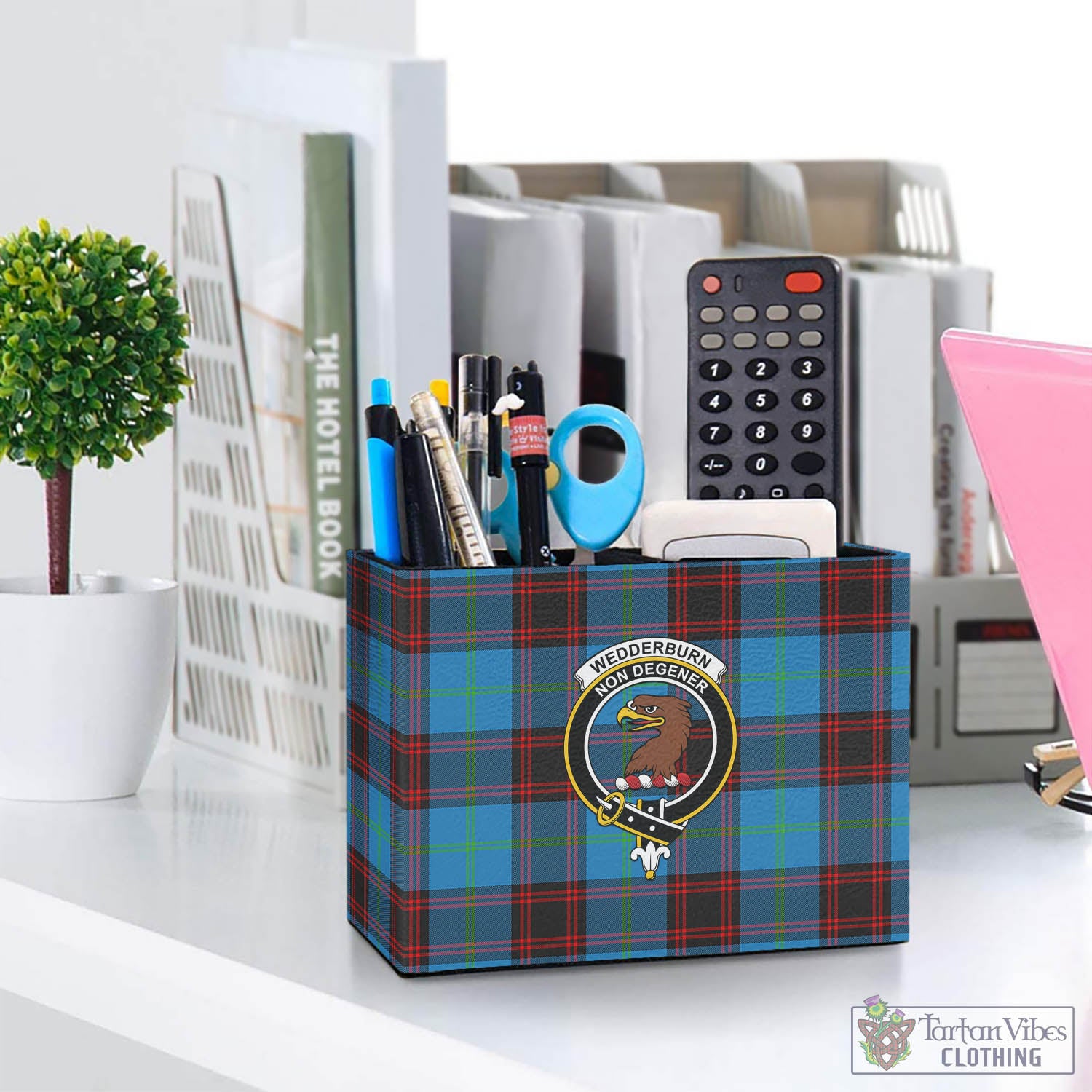 Wedderburn Tartan Pen Holder with Family Crest One Size 5.9"(L)*2.7"(W)*4.3"(H) - Tartan Vibes Clothing