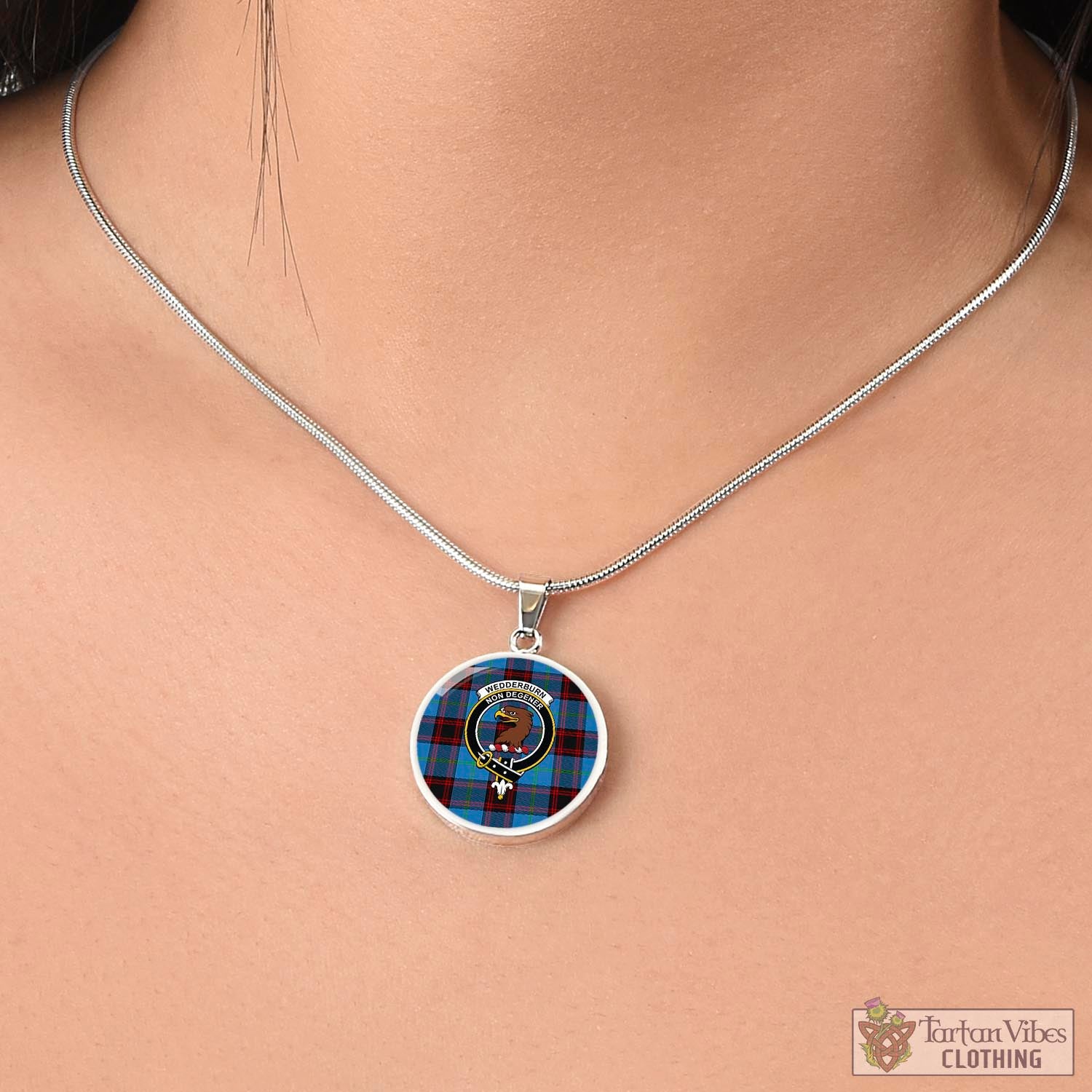 Wedderburn Tartan Circle Necklace with Family Crest - Tartan Vibes Clothing