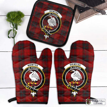 Wemyss Tartan Combo Oven Mitt & Pot-Holder with Family Crest Combo 1 Oven Mitt & 1 Pot-Holder Black - Tartan Vibes Clothing
