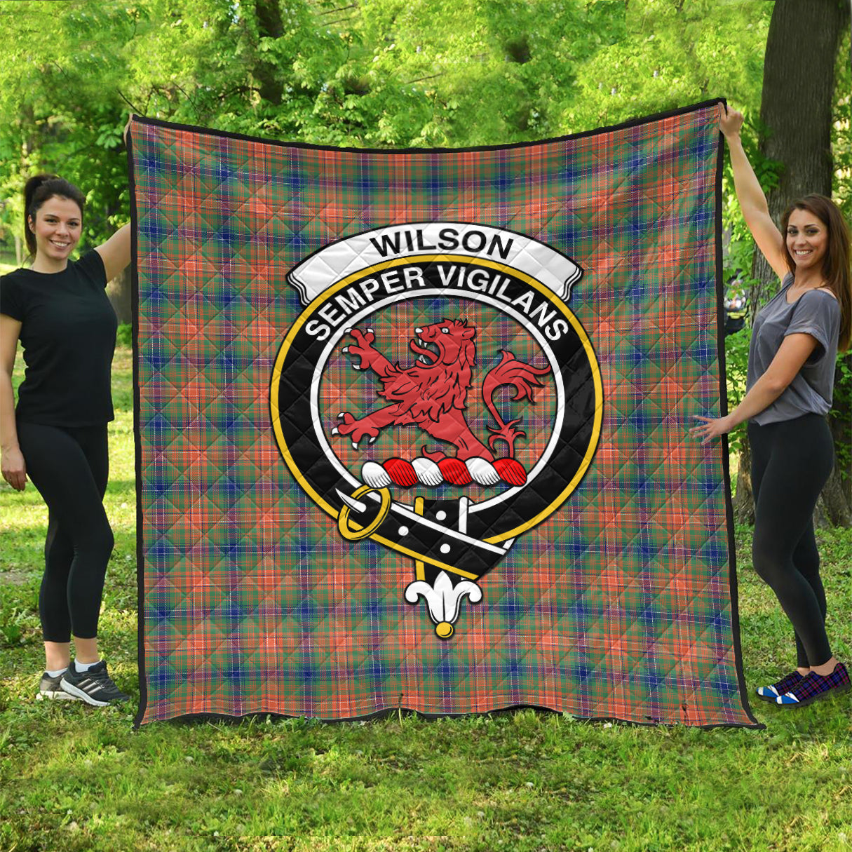 wilson-ancient-tartan-quilt-with-family-crest
