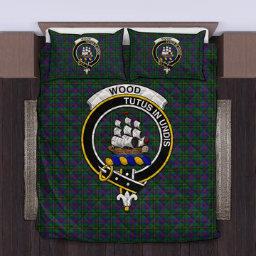 Wood Tartan Quilt Bed Set with Family Crest