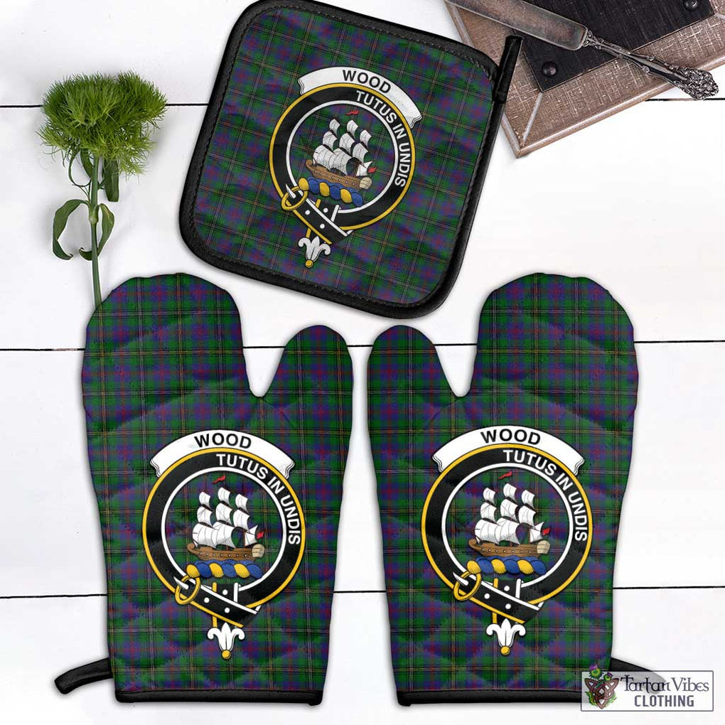 Wood Tartan Combo Oven Mitt & Pot-Holder with Family Crest Combo 1 Oven Mitt & 1 Pot-Holder Black - Tartan Vibes Clothing